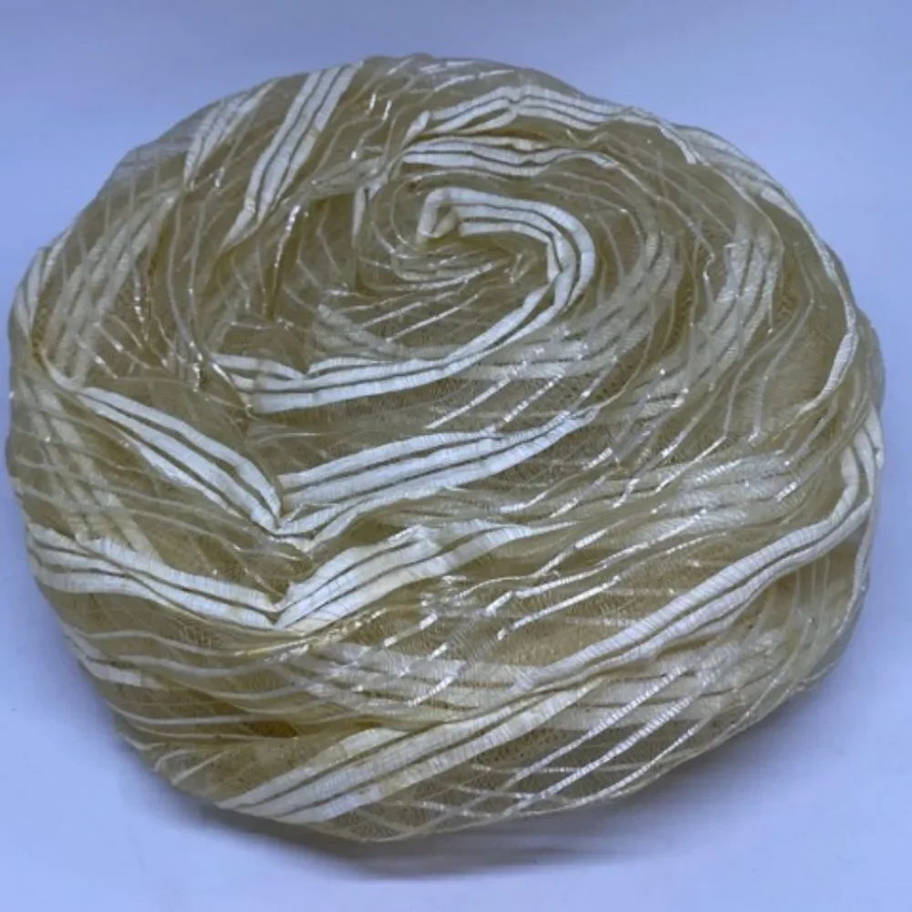 Vintage Cream Hat  - Picture 5 of 9